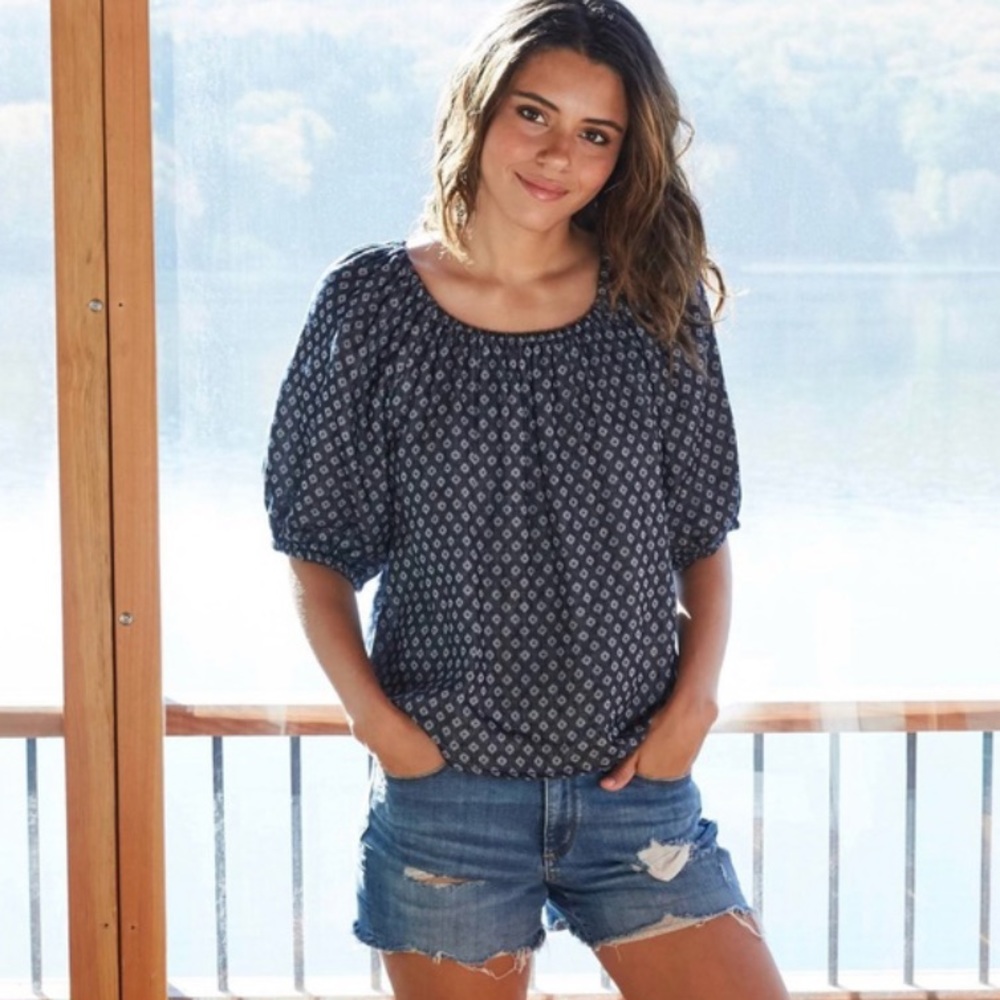 NWT Universal Thread Navy Blouse